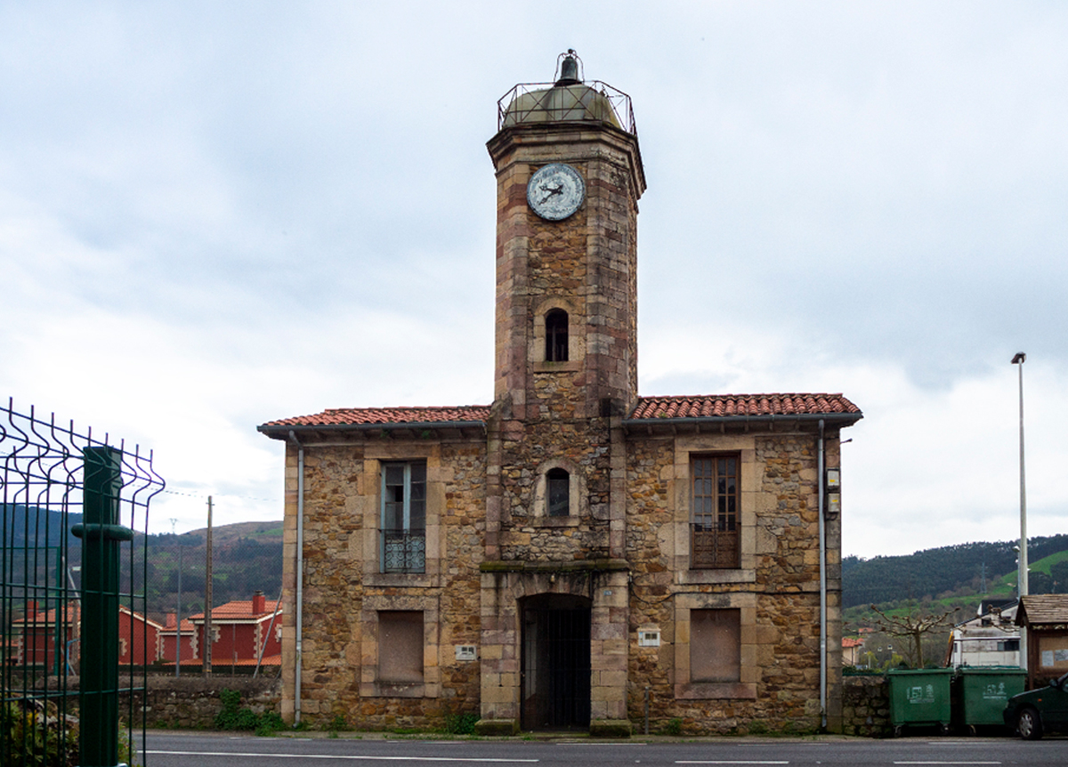 Torre del Reloj Pomaluengo
